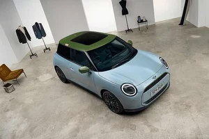 What to Expect from the Upcoming Mini Paul Smith Edition 2026 Collaboration - image 4