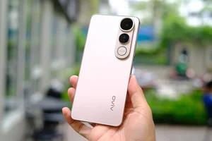 Top Upcoming Big Battery Smartphones Set to Launch in 2025 - image 5
