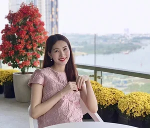 Inside Miss Vietnam Dang Thu Thao's Grand Mansion in Saigon - image 4
