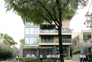 Inside Miss Vietnam Dang Thu Thao's Grand Mansion in Saigon - image 11