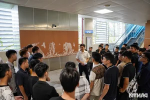 A First Look: Experiencing the Nhon-Cau Giay Metro Line Before Launch - image 0