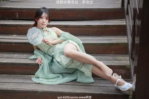 Silk Love Photography No.040: Xiao Meng in Elegant Hanfu and Traditional Styles - image 42