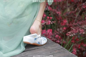 Silk Love Photography No.040: Xiao Meng in Elegant Hanfu and Traditional Styles - image 168