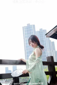 Silk Love Photography No.040: Xiao Meng in Elegant Hanfu and Traditional Styles - image 59