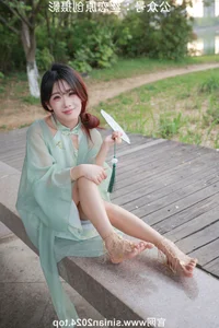 Silk Love Photography No.040: Xiao Meng in Elegant Hanfu and Traditional Styles - image 55