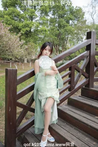 Silk Love Photography No.040: Xiao Meng in Elegant Hanfu and Traditional Styles - image 119