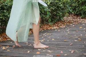 Silk Love Photography No.040: Xiao Meng in Elegant Hanfu and Traditional Styles - image 267