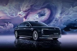 Huawei Unveils Luxury Maextro S800 Sedan to Compete with Premium EVs - image 10