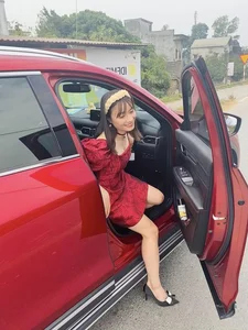 Vietnam Women’s Football Star Spotted in Sweet Moment with Boyfriend - image 2