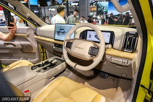 Nissan Unveils New Electric Pick-up: Navara's Big Brother Coming Soon? - image 9
