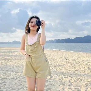 Nham Manh Dung's Girlfriend Stuns in Sexy Angel Costume for Halloween - image 3