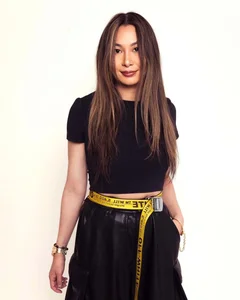 Inside the Lifestyle of the World's Youngest Self-Made Billionaire - image 8