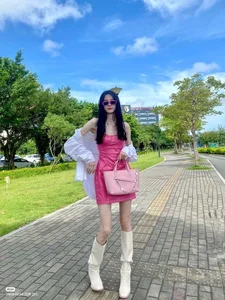 Barbiecore Fashion Trend: How to Rock the Iconic Pink Doll-Inspired Look - image 4