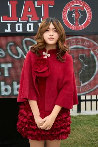 Comedian Thuy Nga’s Daughter Nguyet Cat: A Graceful Transformation at 14 - image 5