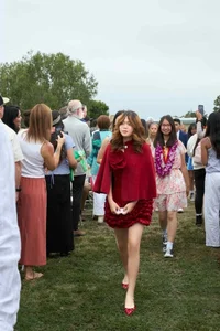 Comedian Thuy Nga’s Daughter Nguyet Cat: A Graceful Transformation at 14 - image 1