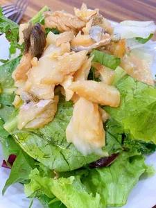 Sweet Celebrity Love: Nha Phuong Shares Delicious Meals Cooked by Caring Husband Truong Giang - image 1
