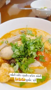 Sweet Celebrity Love: Nha Phuong Shares Delicious Meals Cooked by Caring Husband Truong Giang - image 0