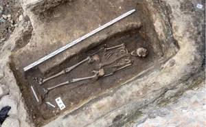 The Secrets Under the Scoop: Shocking Identity of Ancient Owner Found Beneath Ice Cream Shop - image 2
