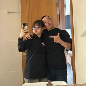 The Heartfelt Conclusion to a Viral 20-Year Age Gap Love Story - image 0