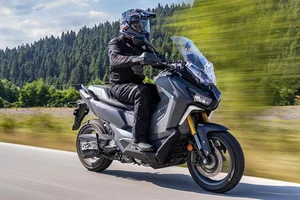 Official Launch: SYM ADXTG 400 2025 Hits the Market for Over 180 Million VND - image 2