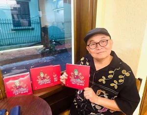The Life Stories of NSƯT Xuân Hinh and Vietnamese Celebrities in Their Autobiographies - image 4