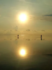 The Majestic Mirror Sea of Ninh Thuan: A Visual Travel Guide - image 6