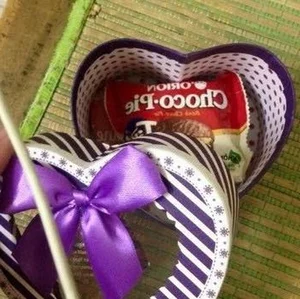 Hilarious and Bizarre Valentine's Day Gifts That Shocked Partners - image 7