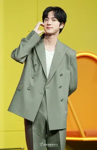 BTS Jin Mistreatment Allegations: Fans Outraged Over Missing Credits in New Album Release - image 3
