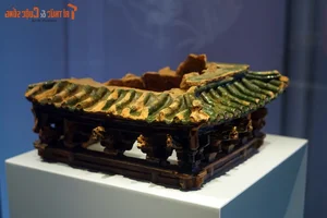 Hanoi’s Underground Treasure: The Rare Le So Dynasty Architectural Model Recognized as a National Treasure - image 3