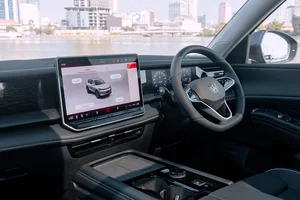 Volkswagen Teramont Pro: SUV 7 Chỗ Cao Cấp Chính Thức Ra Mắt Tại Việt Nam Với Giá Từ 2,8 Tỷ Đồng - image 13