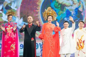A Tuân Launches 72-Hour Global Campaign with 108 Artists for Hit Song Lệ Ngang Trời - image 5