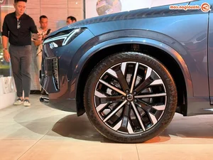 Luxury SUV Volvo XC90 2026 Launched in Vietnam with Competitive Pricing - image 5