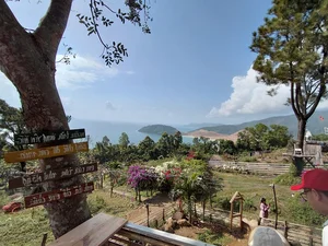 Bien Hoa to Hue Road Trip: 5 Days in a Honda Civic 1.8E (2018) - image 27