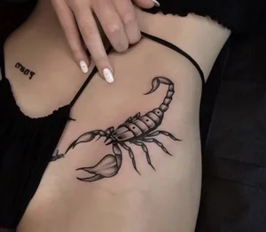 Delicate Intimate Tattoos for Women: Elegant and Seductive Design Ideas - image 29