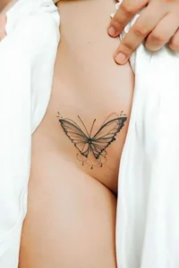 Delicate Intimate Tattoos for Women: Elegant and Seductive Design Ideas - image 10