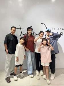 Director Ly Hai Shares Heartwarming Family Moments: A Glimpse into His Happy Home Life - image 6