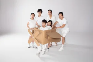 Director Ly Hai Shares Heartwarming Family Moments: A Glimpse into His Happy Home Life - image 2