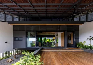 Modern Thatch Roof Villa in Ho Chi Minh City: A Fusion of Tradition and Luxury - image 12