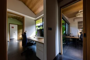 Modern Thatch Roof Villa in Ho Chi Minh City: A Fusion of Tradition and Luxury - image 7