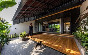 Modern Thatch Roof Villa in Ho Chi Minh City: A Fusion of Tradition and Luxury - image 11