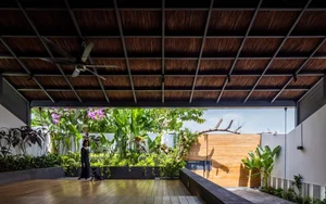 Modern Thatch Roof Villa in Ho Chi Minh City: A Fusion of Tradition and Luxury - image 0