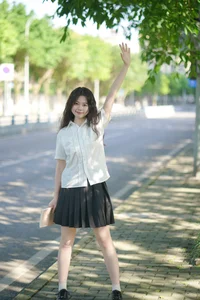 Stunning Portrait Photography of Xiao Wan in YiTuYu Art Language Vol.9292: Aesthetic School-Inspired Senior Sister Concept - image 8