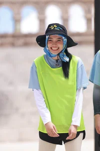 Vietnamese Stars Social Media Highlights: Bao Thy Meets Erling Haaland? - image 40