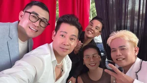 Vietnamese Stars Social Media Highlights: Bao Thy Meets Erling Haaland? - image 54