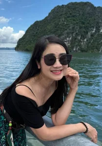 Vietnamese Stars Social Media Highlights: Bao Thy Meets Erling Haaland? - image 0