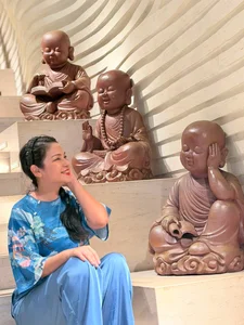 Vietnamese Stars Social Media Highlights: Bao Thy Meets Erling Haaland? - image 3