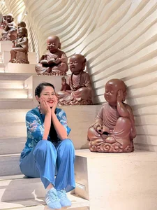 Vietnamese Stars Social Media Highlights: Bao Thy Meets Erling Haaland? - image 21