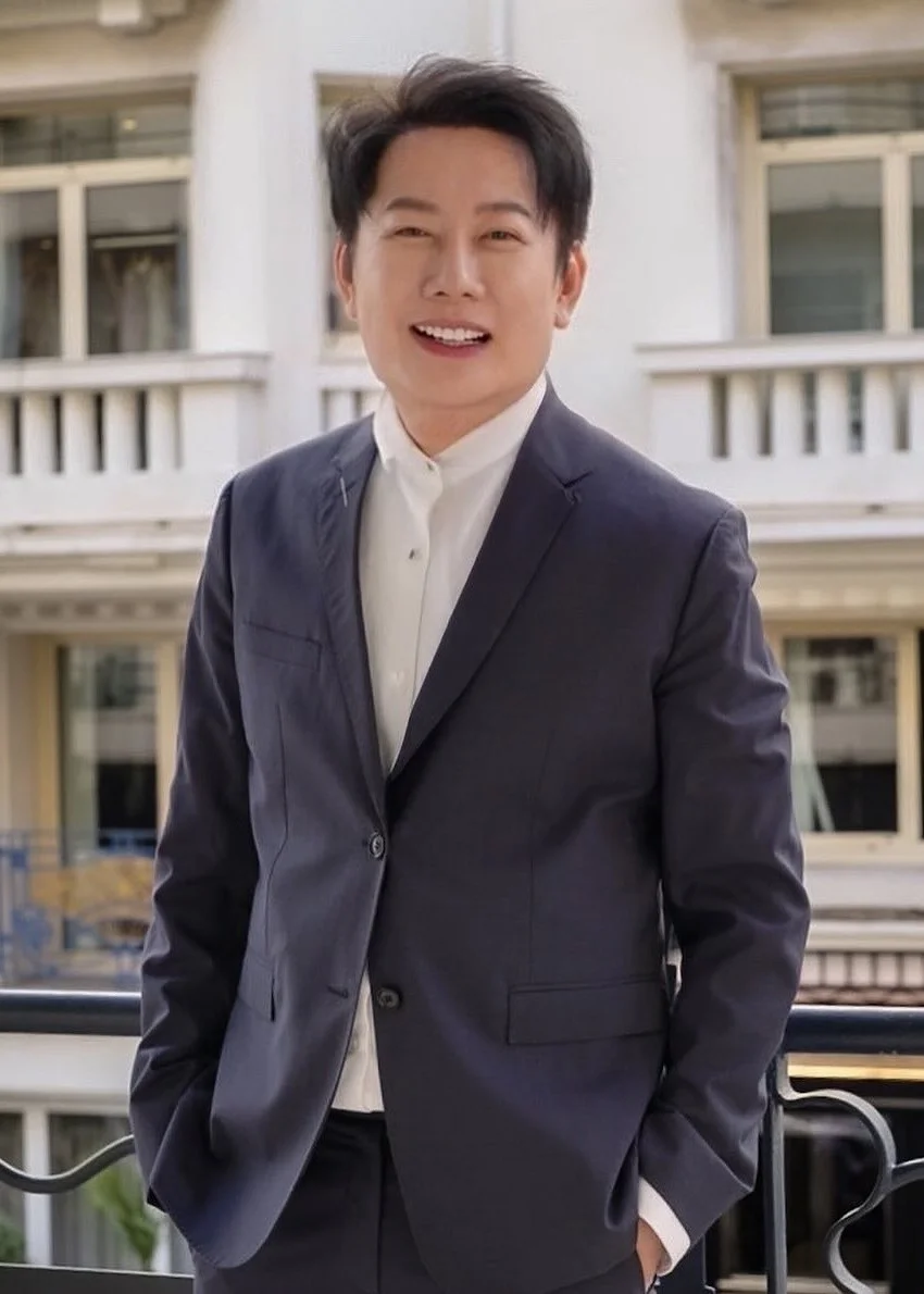 Mr. Nawat Clarifies Rumors Regarding Thuy Tien’s Miss Grand International Title