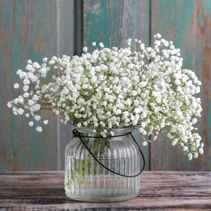 The Luxury Behind Runner-Up Phuong Nhi's Stunning Engagement Bouquet - image 6