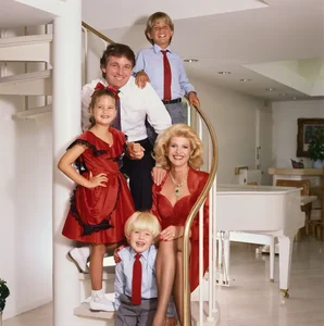Admiring the Elegant Fashion and Timeless Beauty of Ivanka Trump - image 8